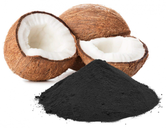 Aceite de coco y carbón vegetal activo dientes